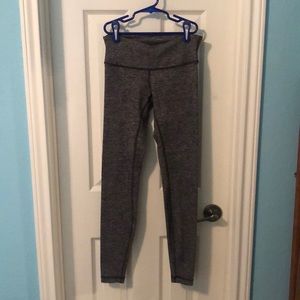 grey Lululemon leggings